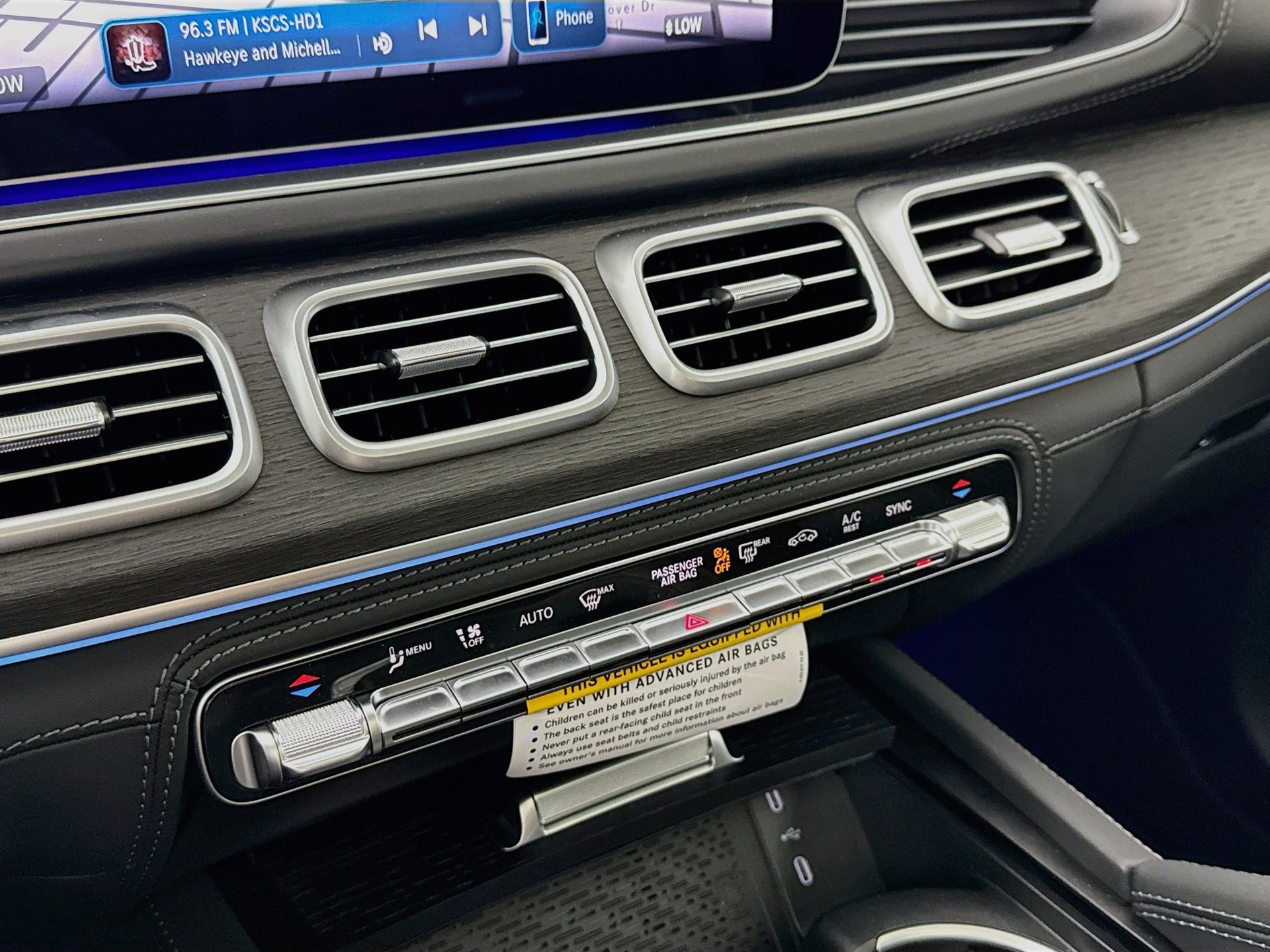 New 2026 Mercedes-Benz GLS 63 AMG 4MATIC image 17