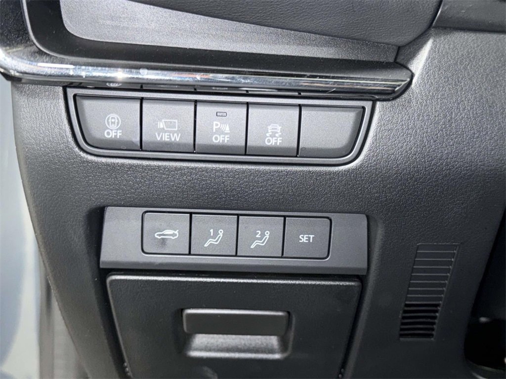 Used 2023 MAZDA MAZDA3 2.5 Turbo Sedan w/Premium Plus image 27