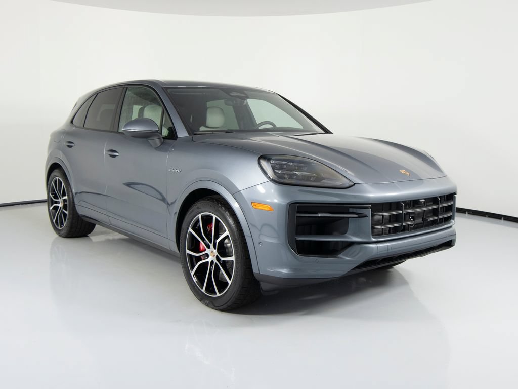 New 2026 Porsche Cayenne S AWD/4WD image 12