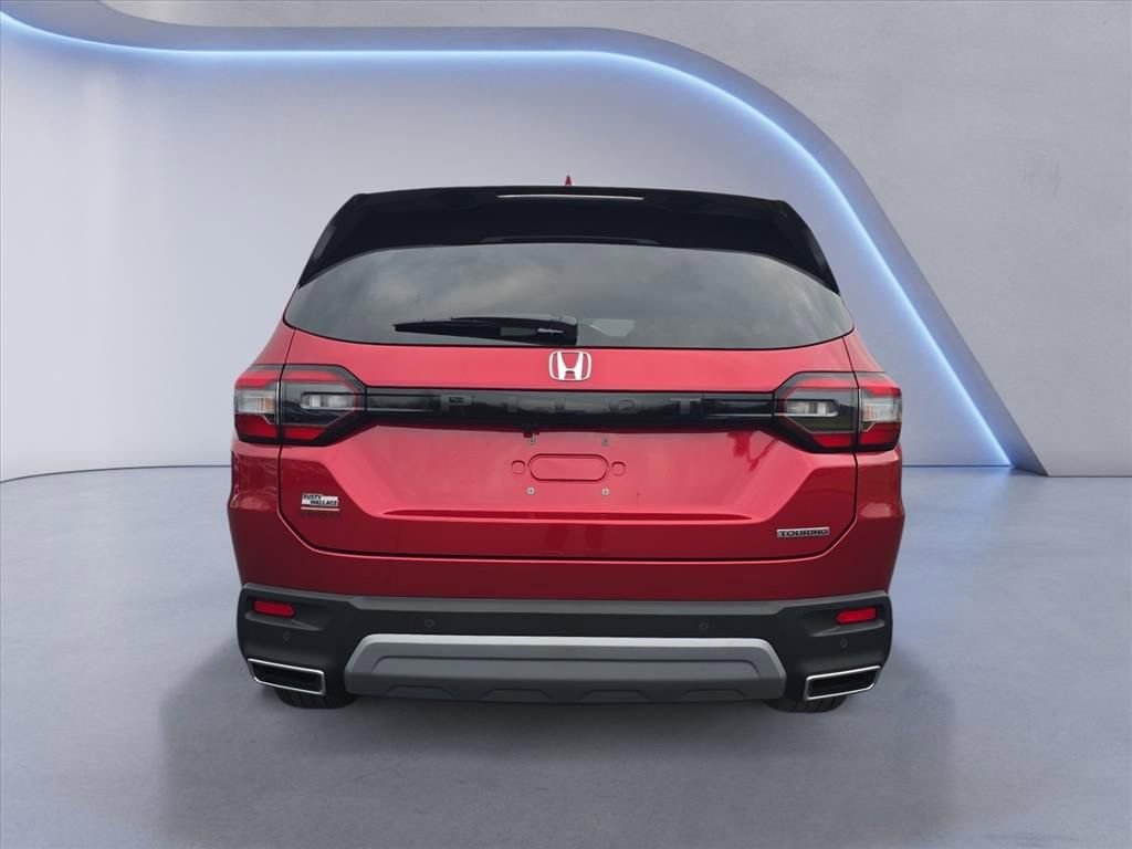 New 2025 Honda Pilot Touring image 4