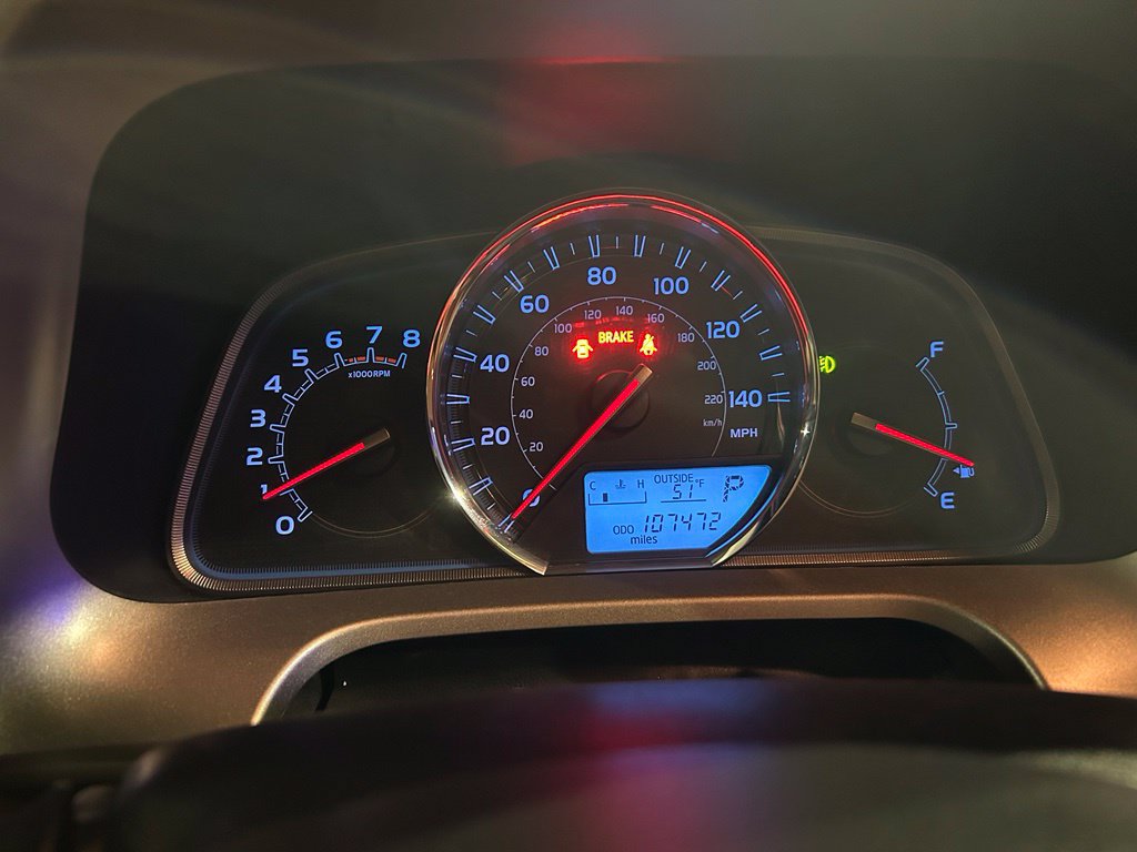 Used 2014 Toyota RAV4 Limited w/ Technology Package AWD/4WD image 21