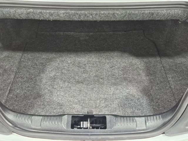 Used 2019 Ford Mustang Premium RWD image 21
