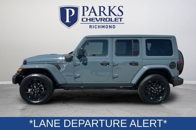 Used 2025 Jeep Wrangler Unlimited Sahara w/ Safety Group image 4