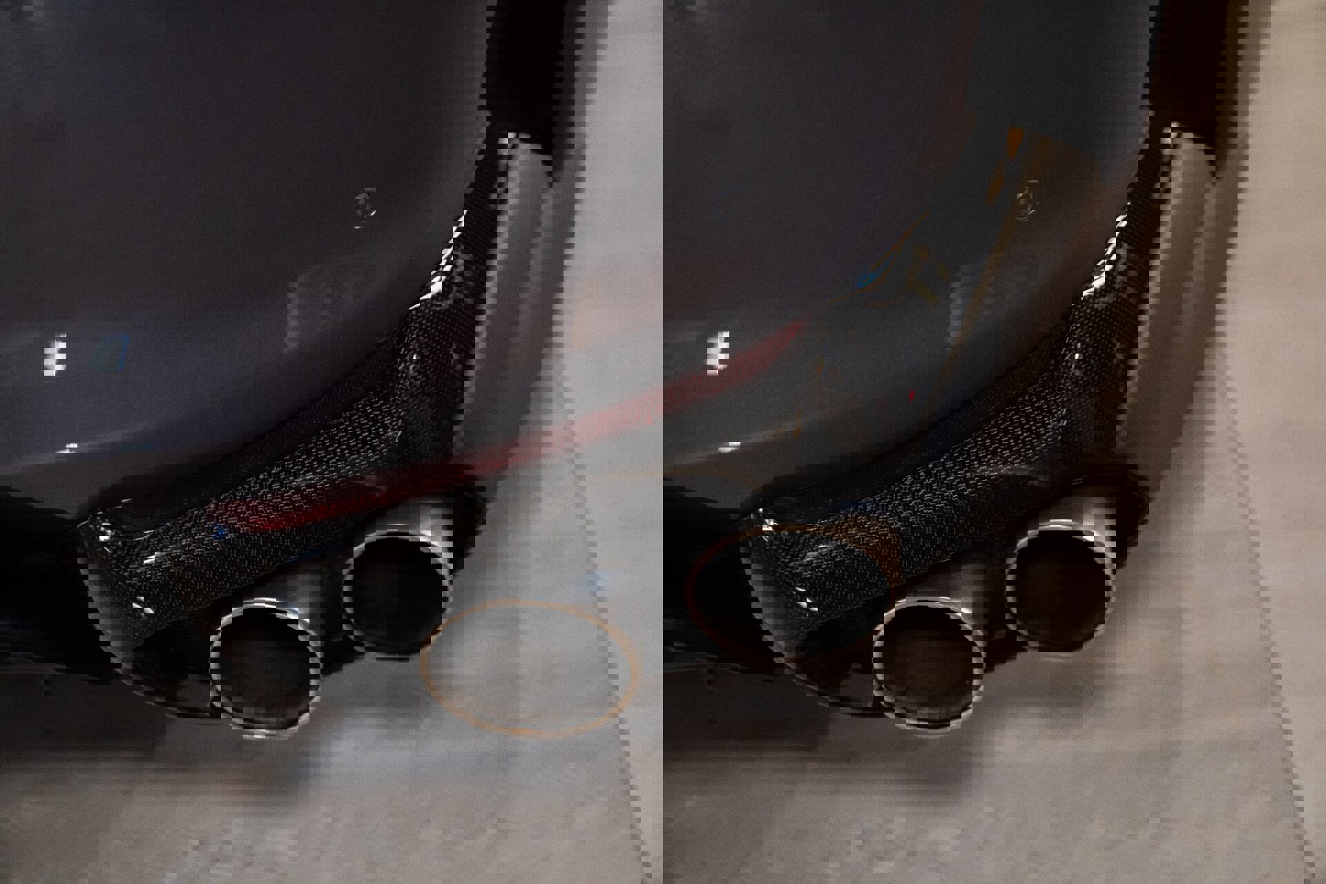 Used 2022 Ferrari 812 GTS image 30