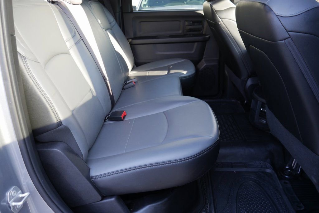 Used 2024 RAM 5500 Tradesman w/ Chrome Appearance Group image 23