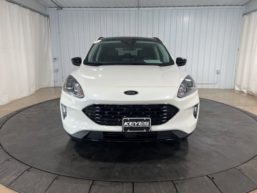 Used 2022 Ford Escape SEL w/ SEL Stealth AWD Package image 12