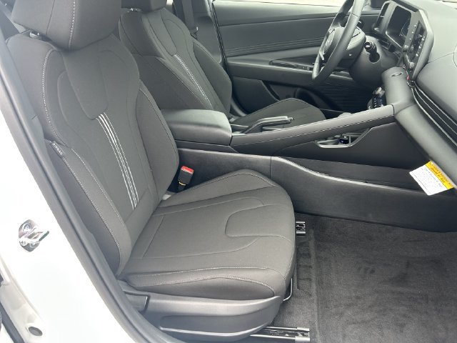 New 2026 Hyundai Elantra Sport FWD image 15