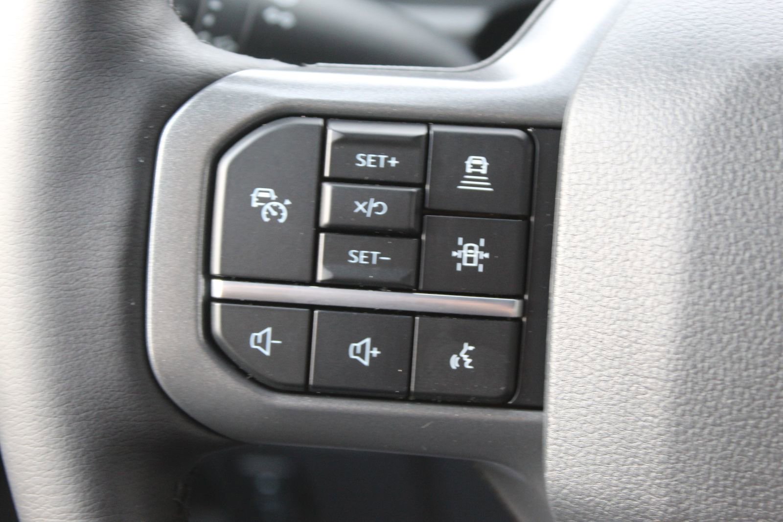 New 2025 Ford F150 Lightning Lariat image 21