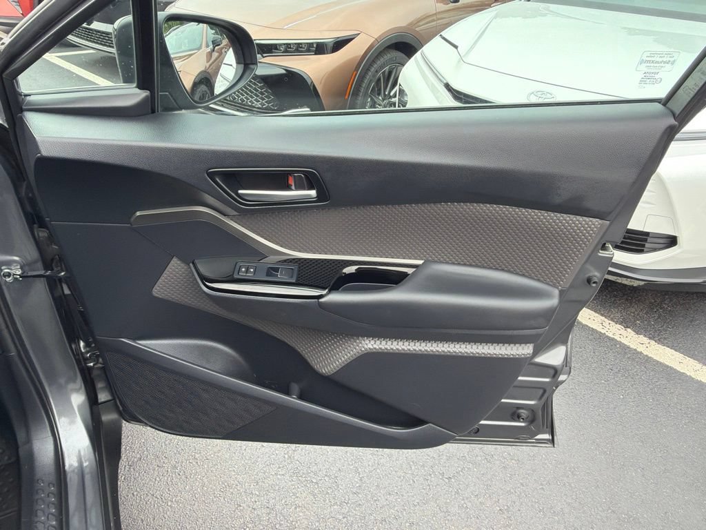 Certified 2021 Toyota C-HR Limited FWD image 10