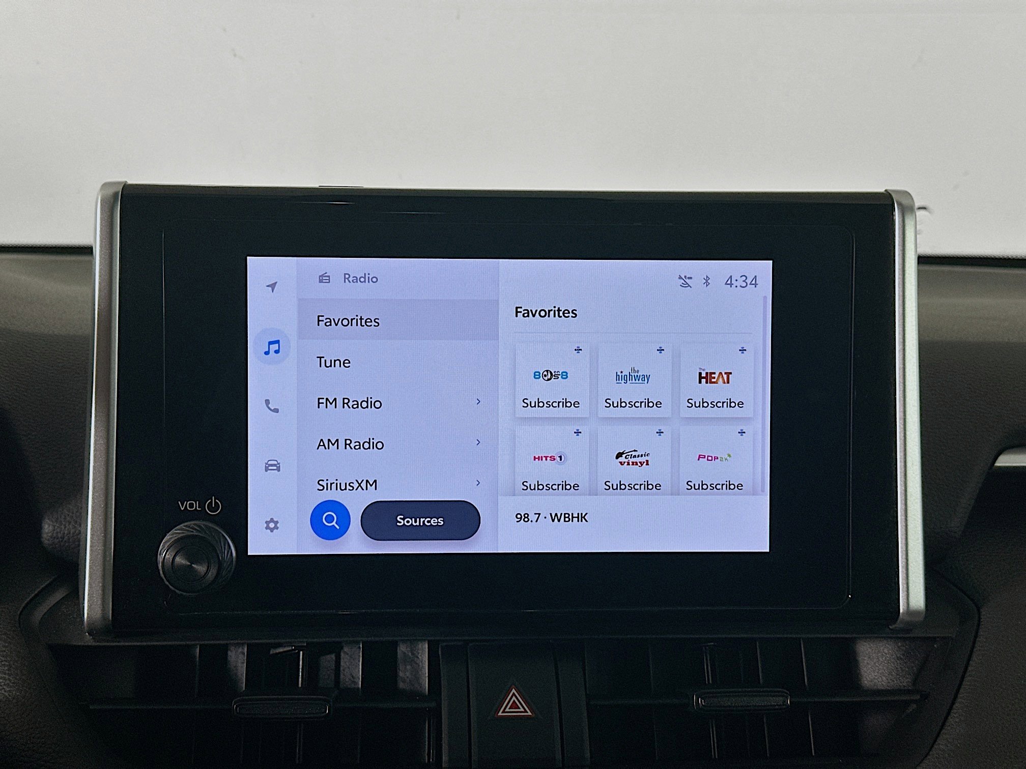 Used 2024 Toyota RAV4 XLE image 21