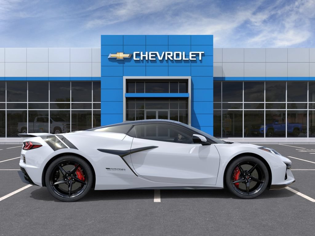 New 2027 Chevrolet Corvette Grand Sport RWD image 5