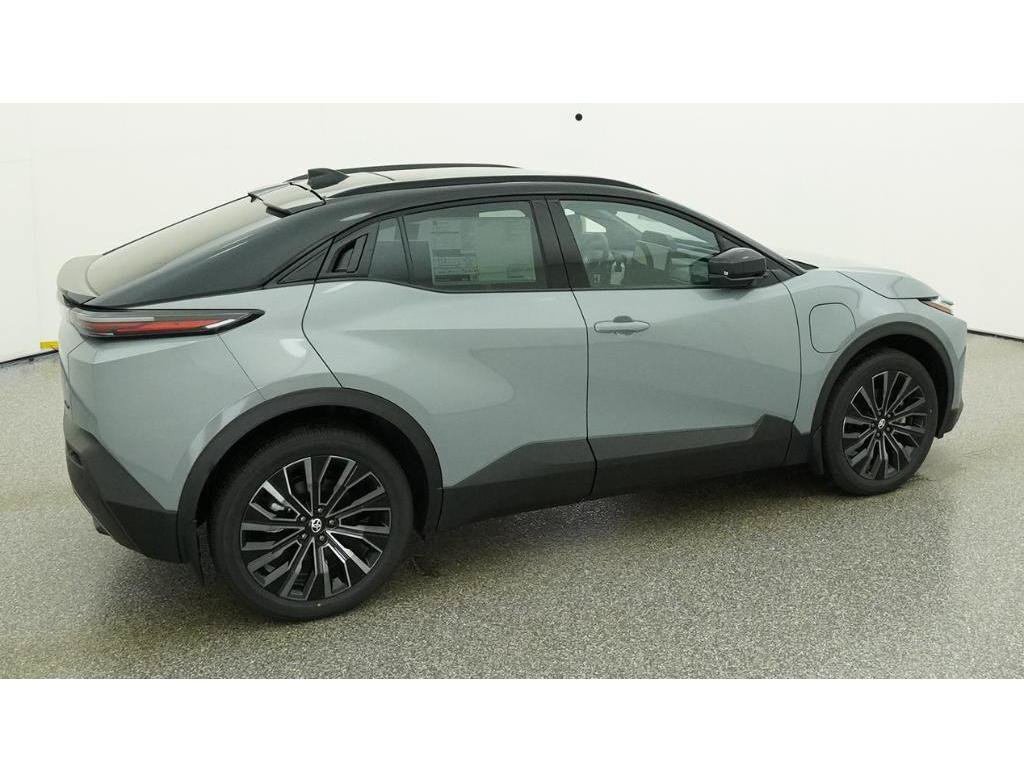 New 2026 Toyota C-HR AWD/4WD image 10