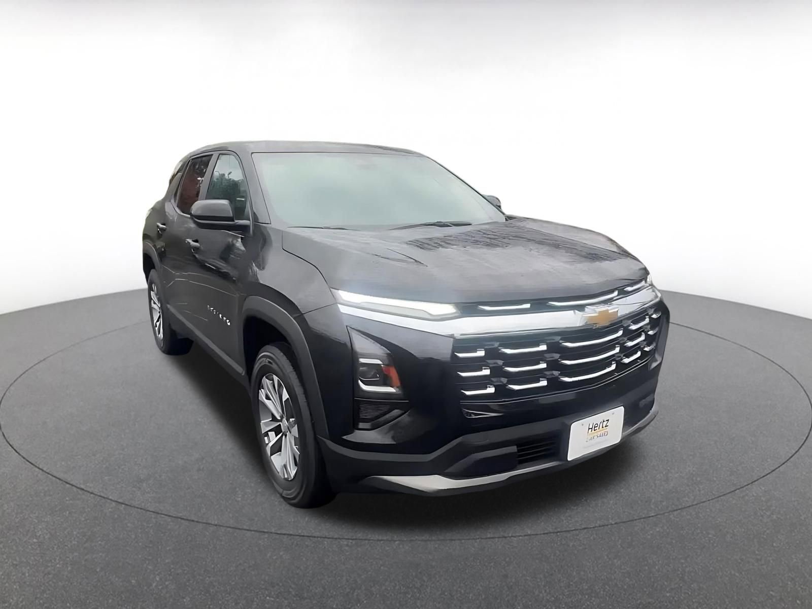 Used 2025 Chevrolet Equinox LT FWD image 3
