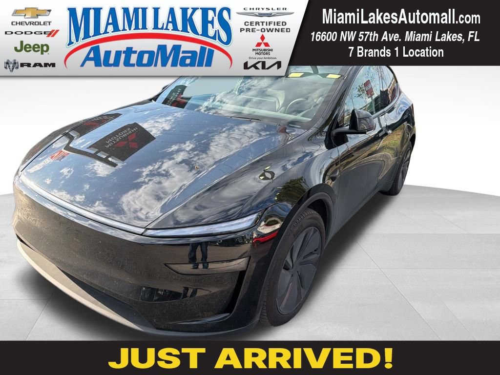 Used 2026 Tesla Model Y Long Range image 1
