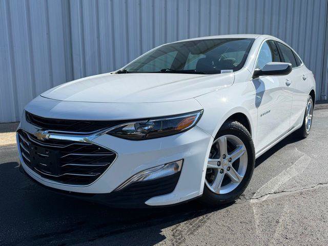 Used 2024 Chevrolet Malibu LS w/ Driver Confidence Package FWD image 1