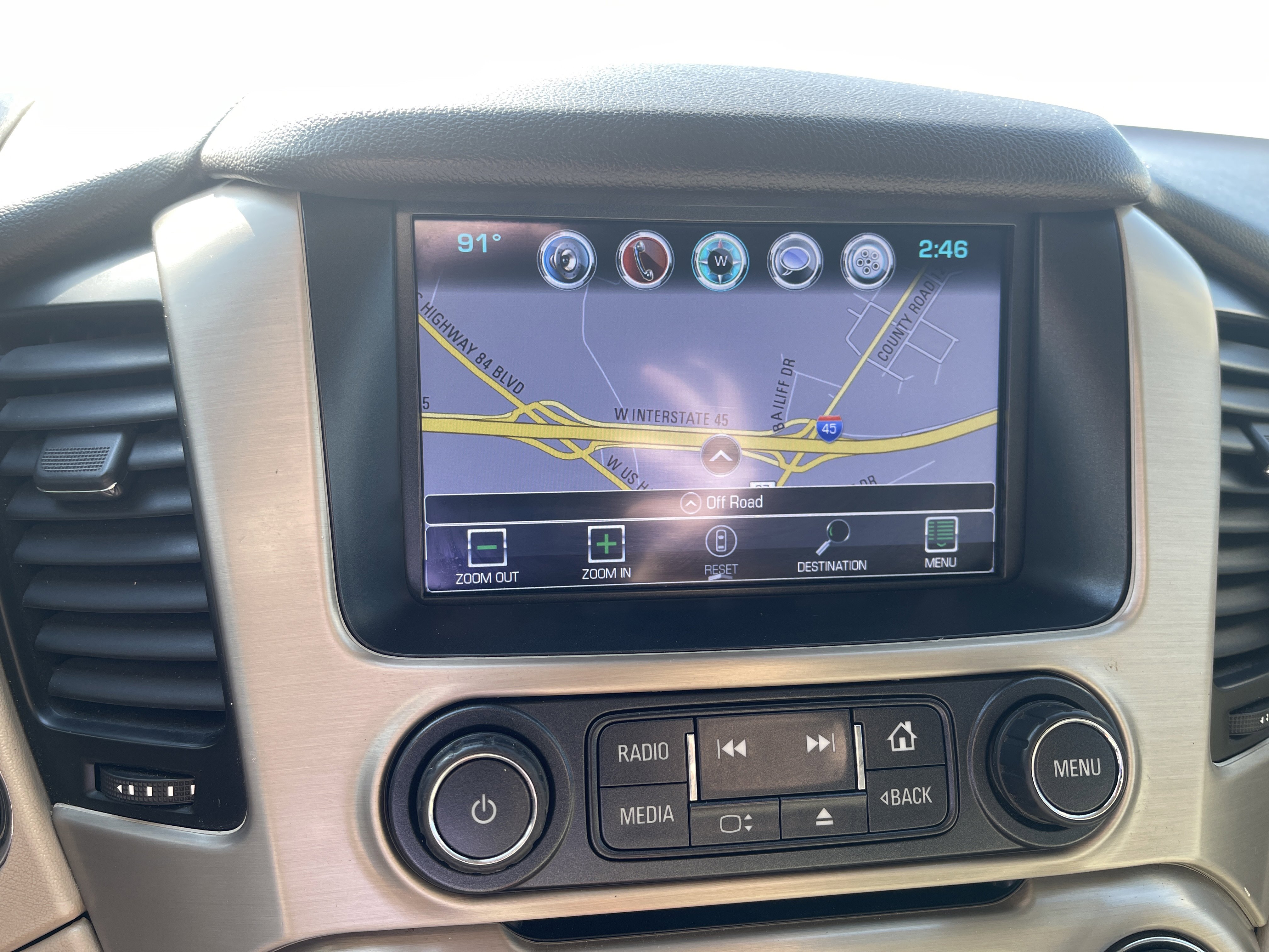 Used 2018 GMC Yukon Denali w/ Open Road Package image 28