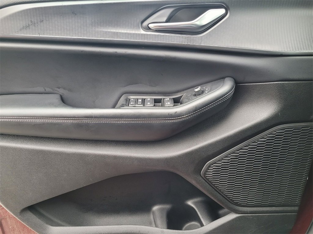 Used 2024 Jeep Grand Cherokee Laredo image 21