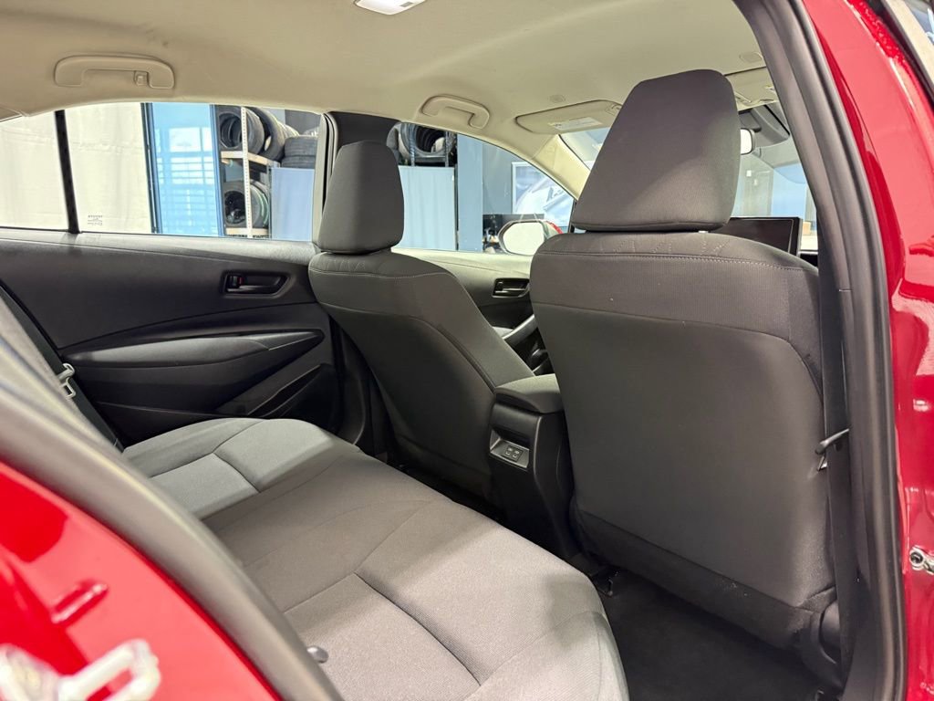 Used 2024 Toyota Corolla LE image 25