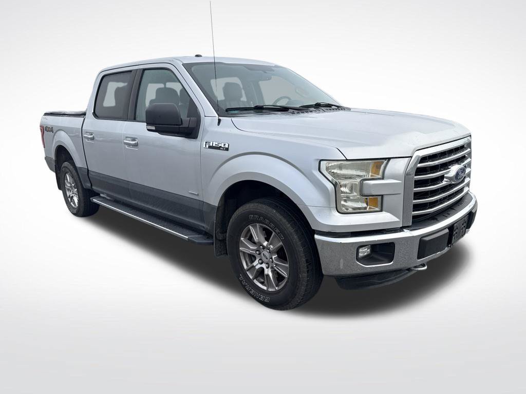 Used 2015 Ford F150 XLT w/ Equipment Group 302A Luxury AWD/4WD image 2