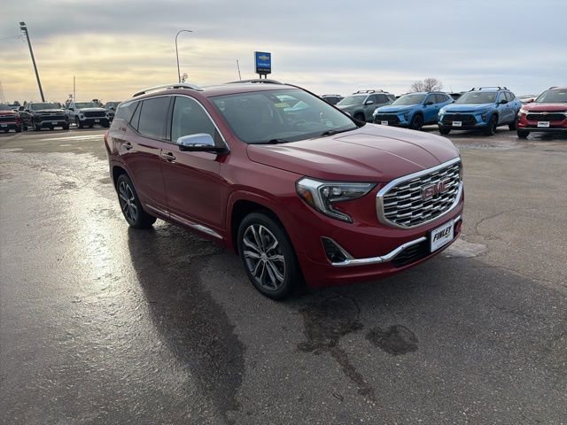 Used 2019 GMC Terrain Denali image 4