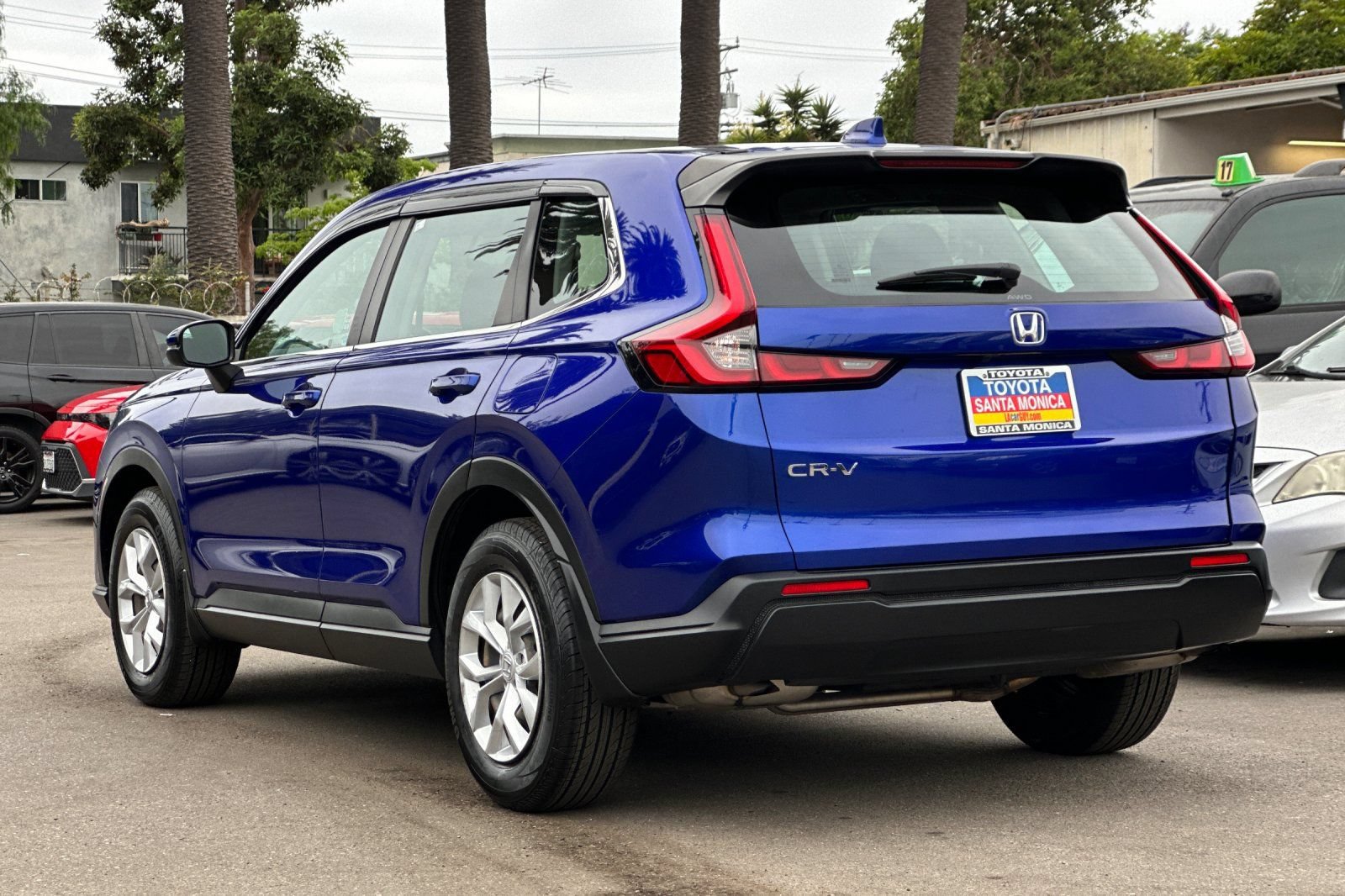 Used 2024 Honda CR-V LX image 6