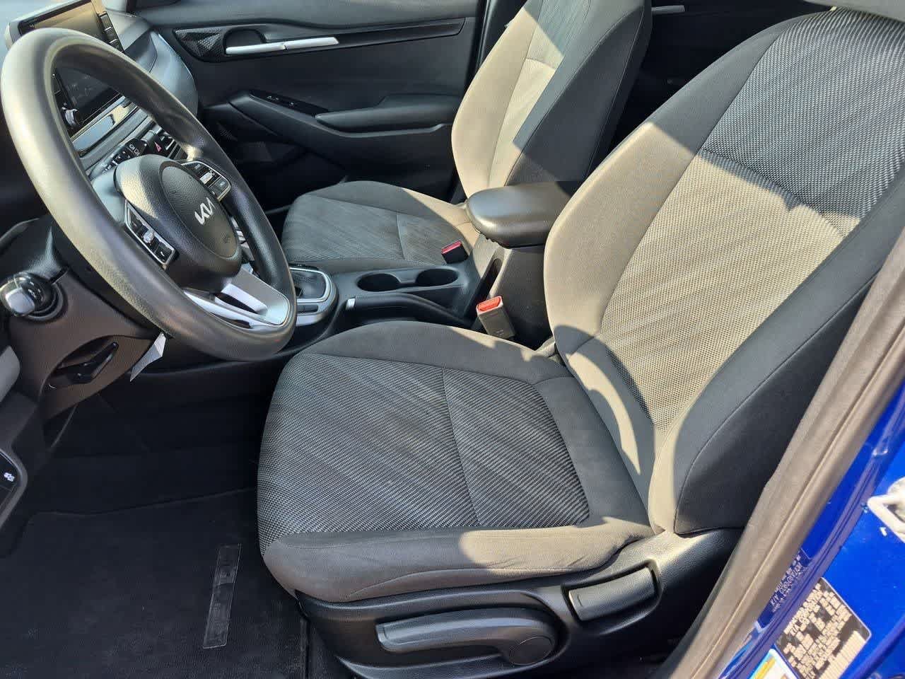 Used 2022 Kia Seltos LX AWD/4WD image 16