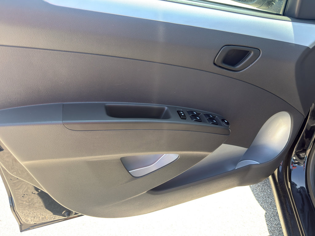 Used 2014 Chevrolet Spark LT FWD image 12