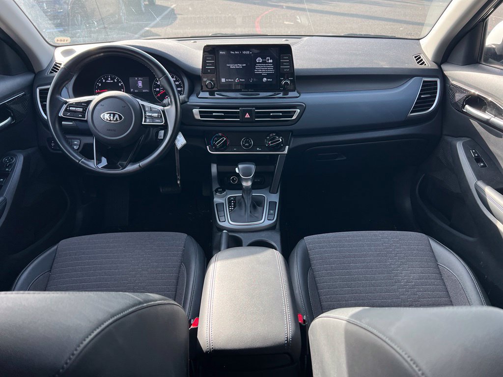 Certified 2021 Kia Seltos S FWD image 14