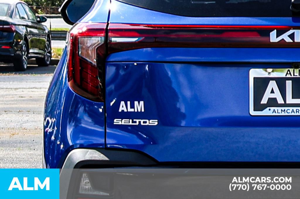 Used 2025 Kia Seltos S FWD image 13