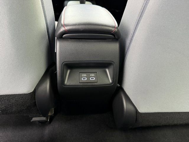 Used 2024 Toyota Corolla SE w/ SE Convenience Package FWD image 31