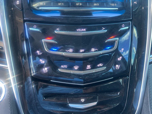Used 2019 Cadillac Escalade Luxury AWD/4WD image 33