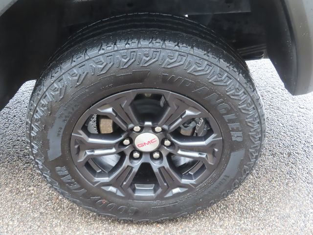 Used 2023 GMC Canyon Elevation w/ Convenience Package image 16