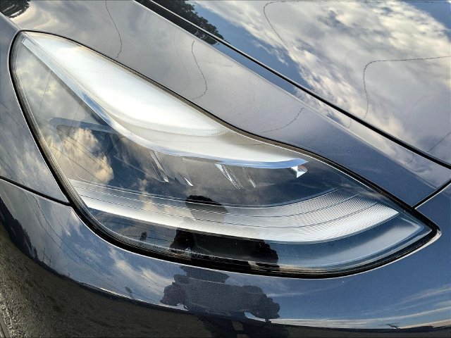 Used 2024 Tesla Model Y Performance AWD/4WD image 31