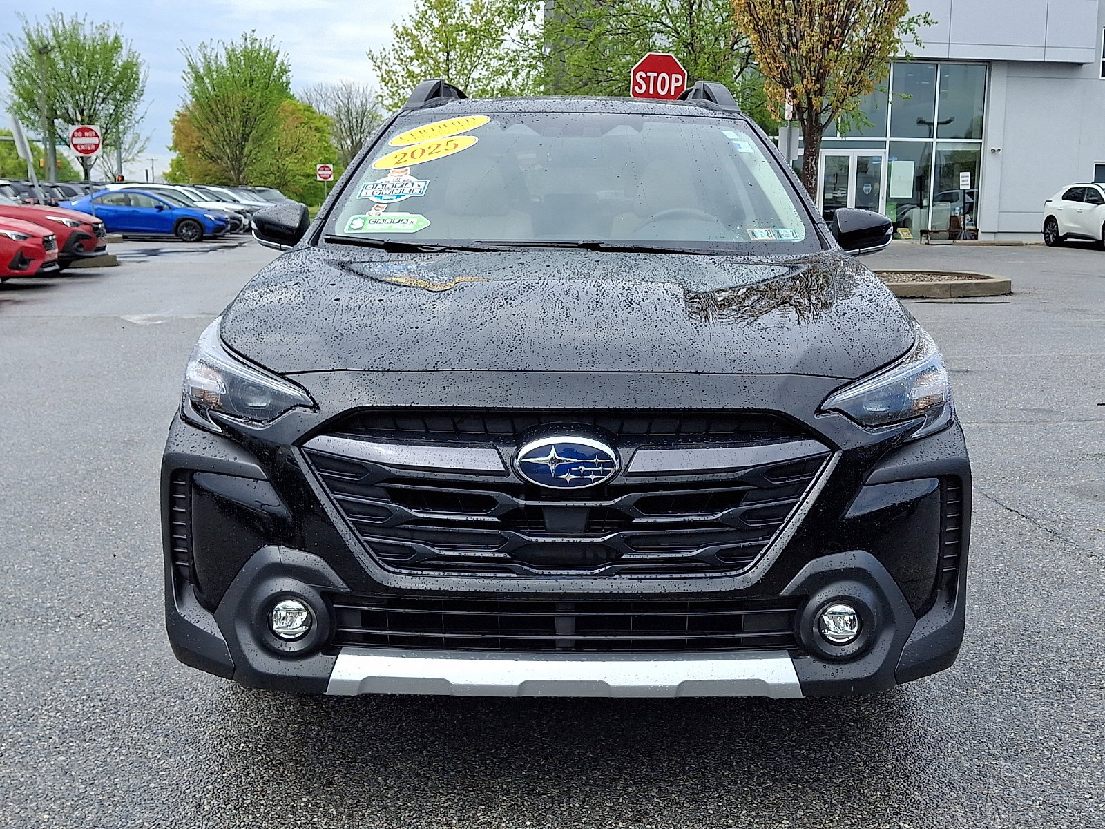 Certified 2025 Subaru Outback Limited AWD/4WD image 2