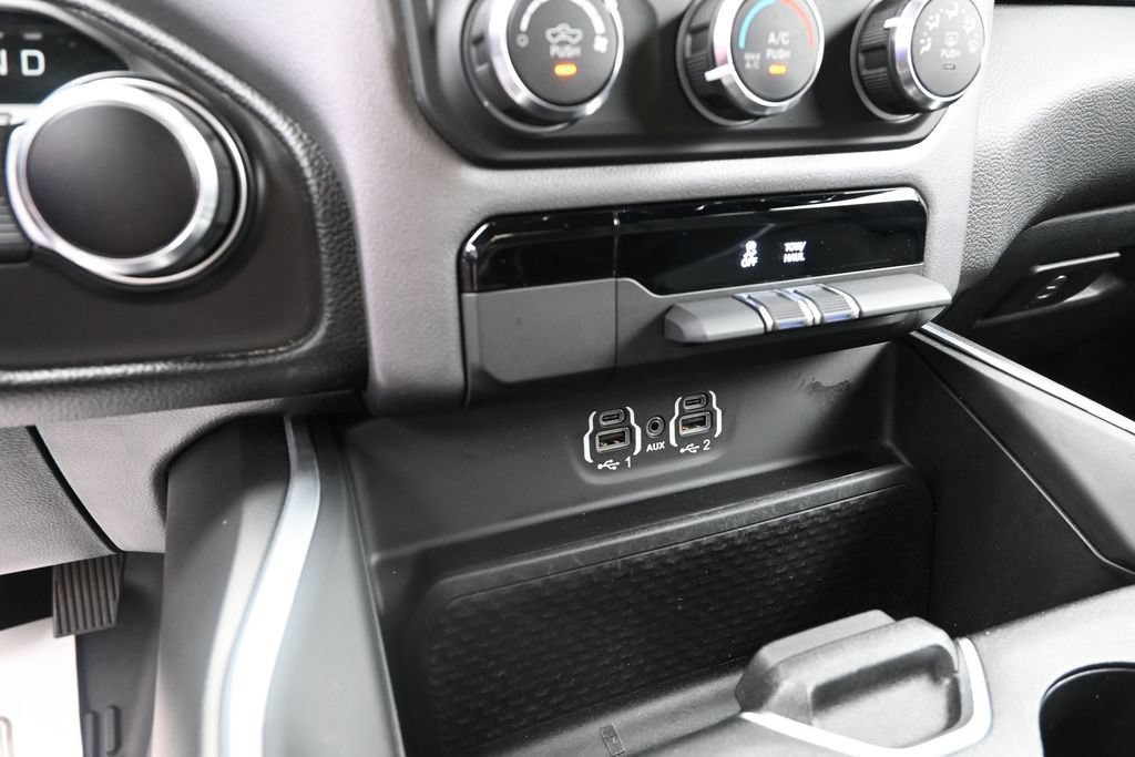 Used 2021 RAM 1500 Big Horn RWD image 23