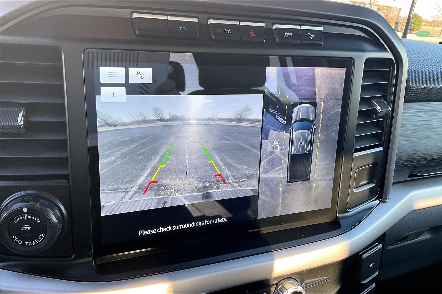 Used 2022 Ford F150 XLT w/ Equipment Group 302A High image 25