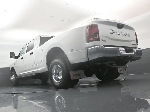 New 2026 RAM 3500 Tradesman AWD/4WD image 42