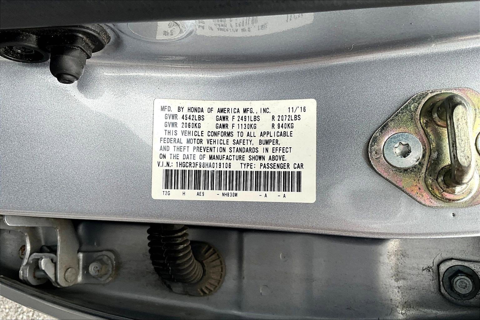 Used 2017 Honda Accord Touring image 5