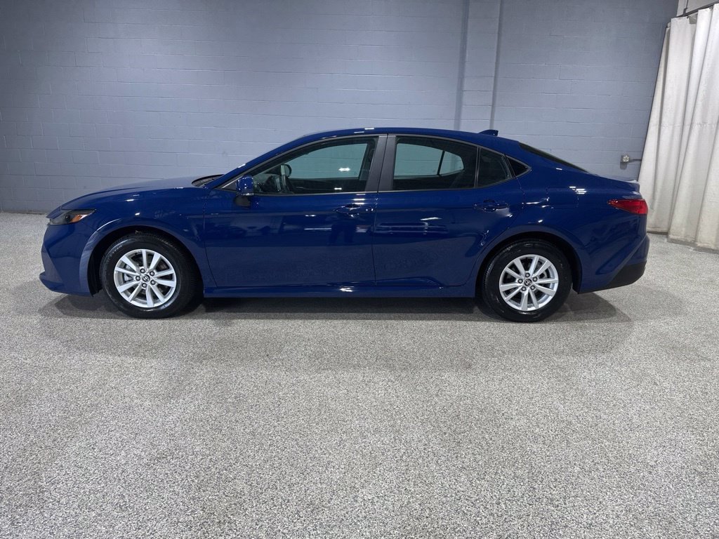 Certified 2026 Toyota Camry LE AWD/4WD image 6