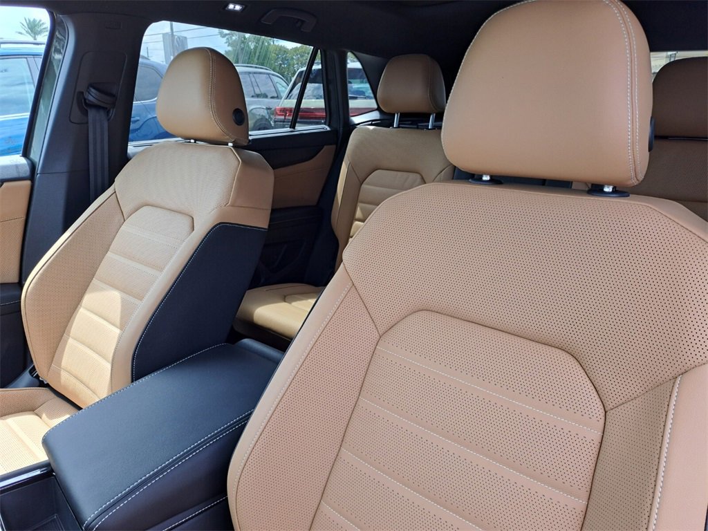 New 2026 Volkswagen Atlas Cross Sport SEL R-Line image 19