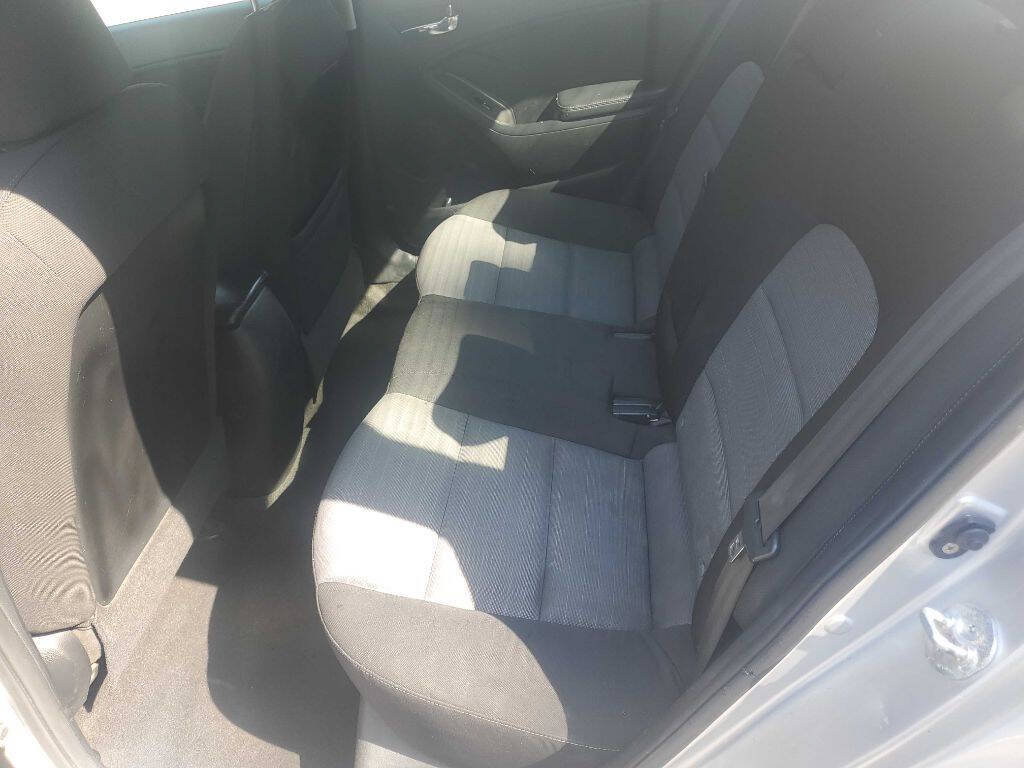 Used 2014 Kia Forte EX FWD image 12