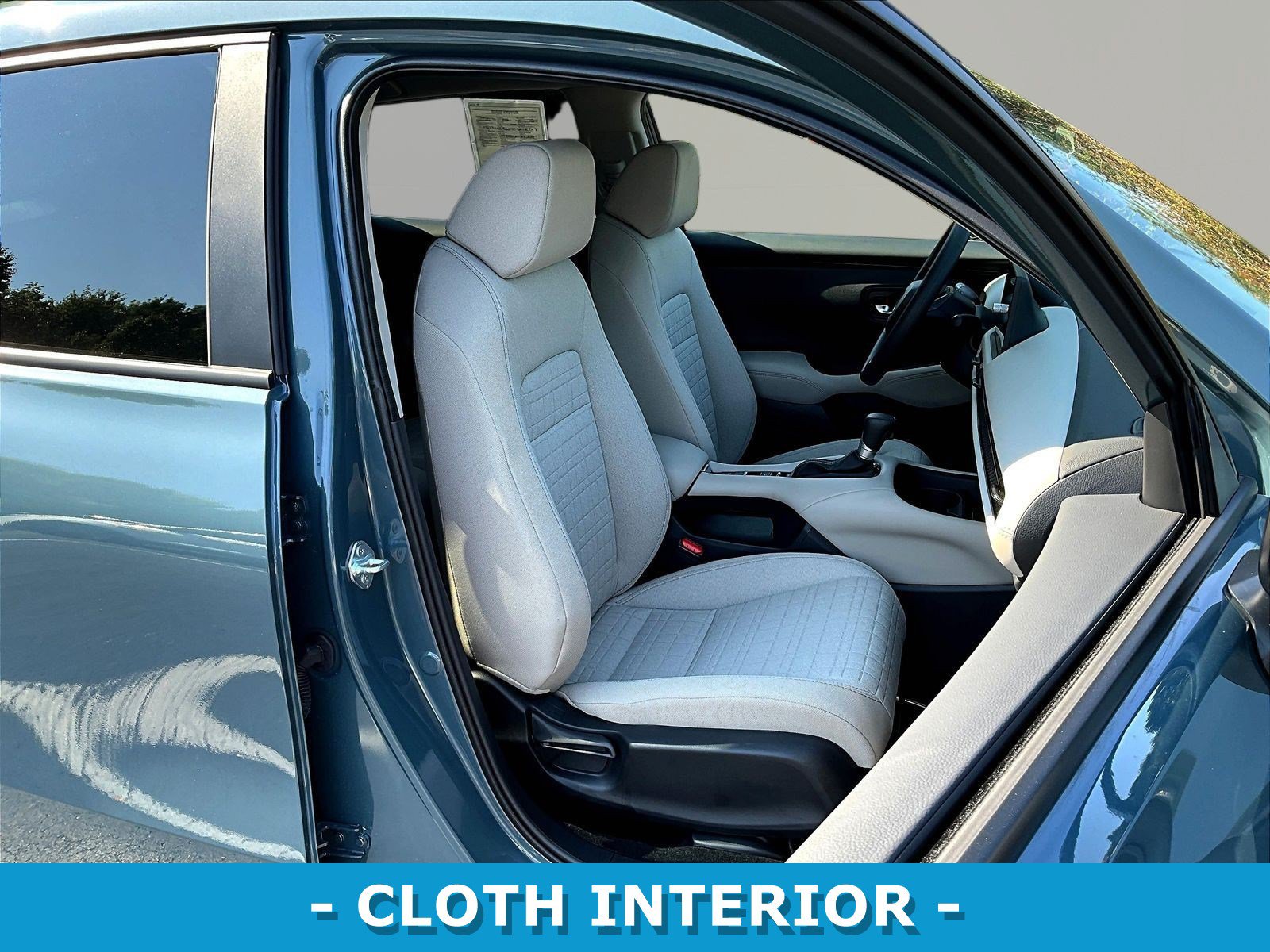 Certified 2027 Honda HR-V LX image 29
