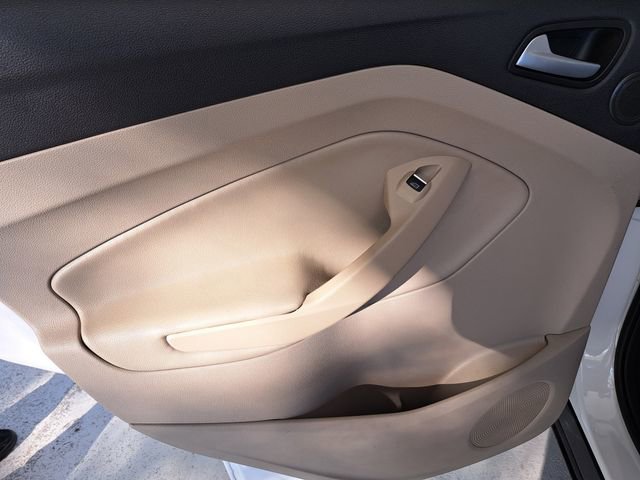 Used 2015 Ford Escape Titanium w/ Equipment Group 301A image 31