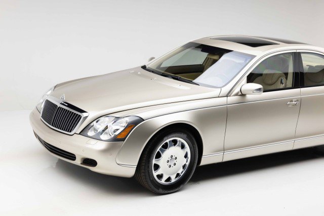 Used 2004 Maybach 57 image 33