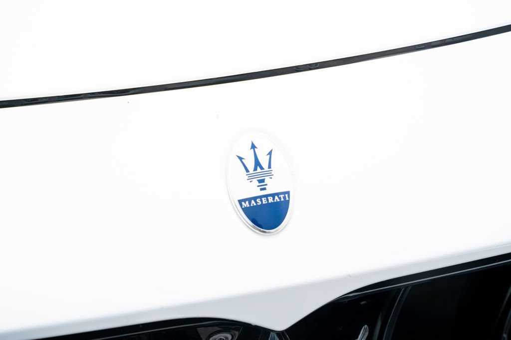 Used 2023 Maserati Grecale Modena AWD/4WD image 6