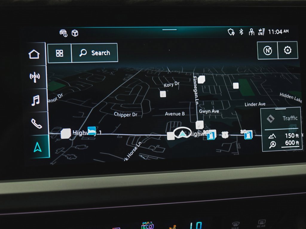 Used 2022 Audi Q4 e-tron Premium Plus w/ Premium Plus image 19