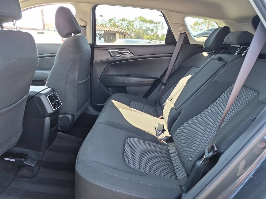 Certified 2023 Kia Sportage LX AWD/4WD image 25