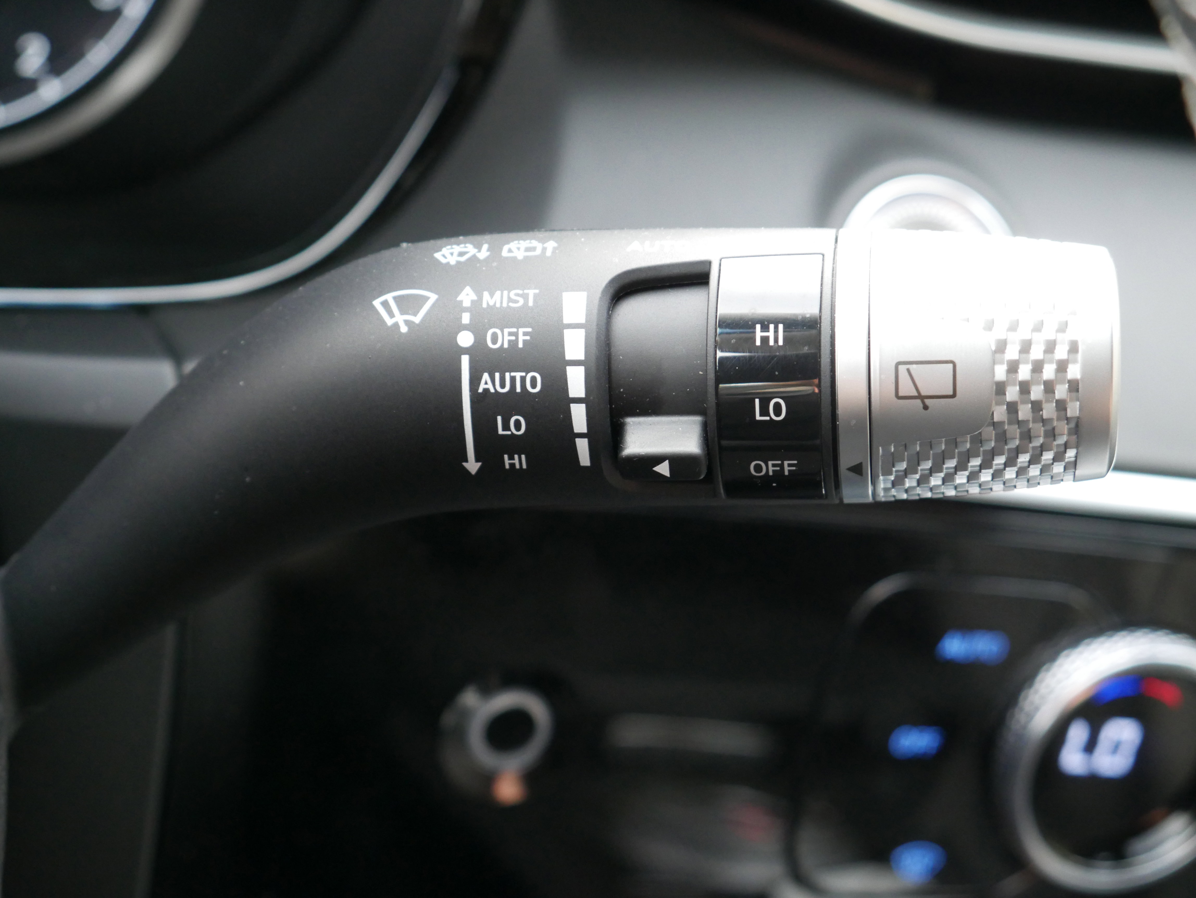 Certified 2025 Genesis GV70 2.5T image 56