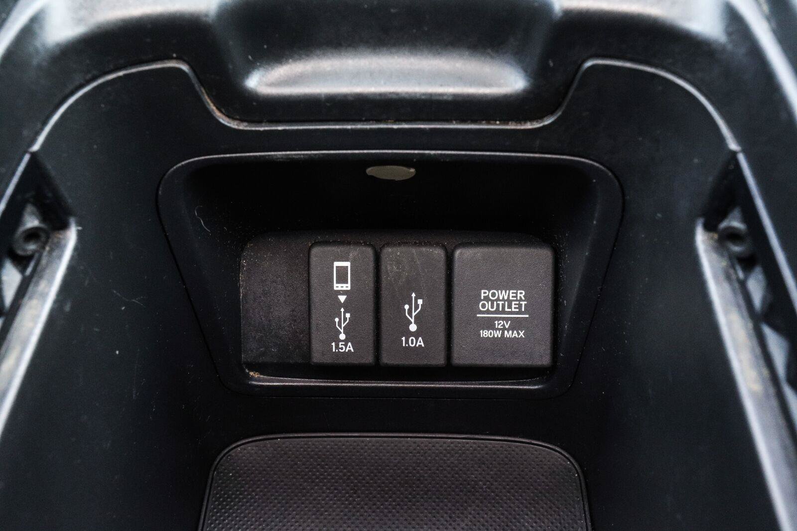Used 2017 Honda CR-V Touring image 16