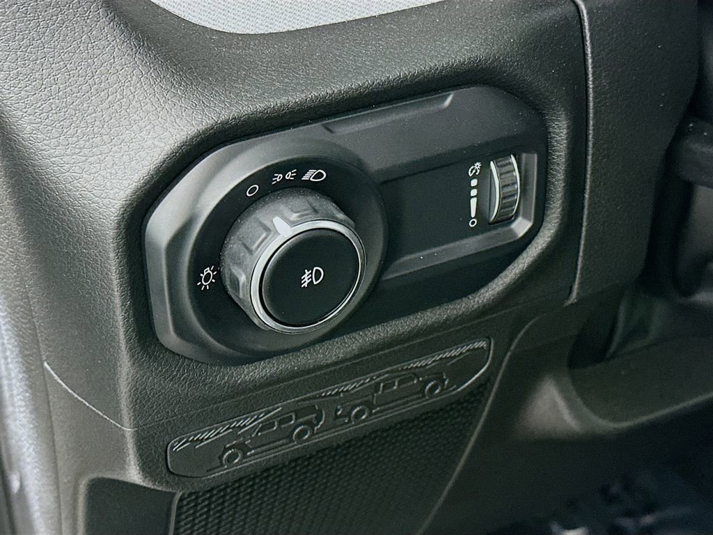 Certified 2025 Jeep Wrangler Sport image 18